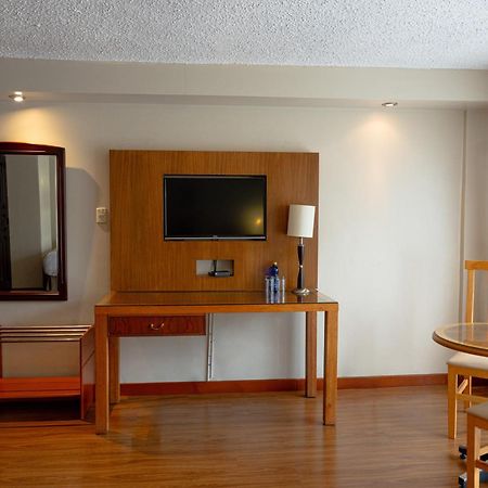 Hotel Santa Monica クエンカ エクステリア 写真